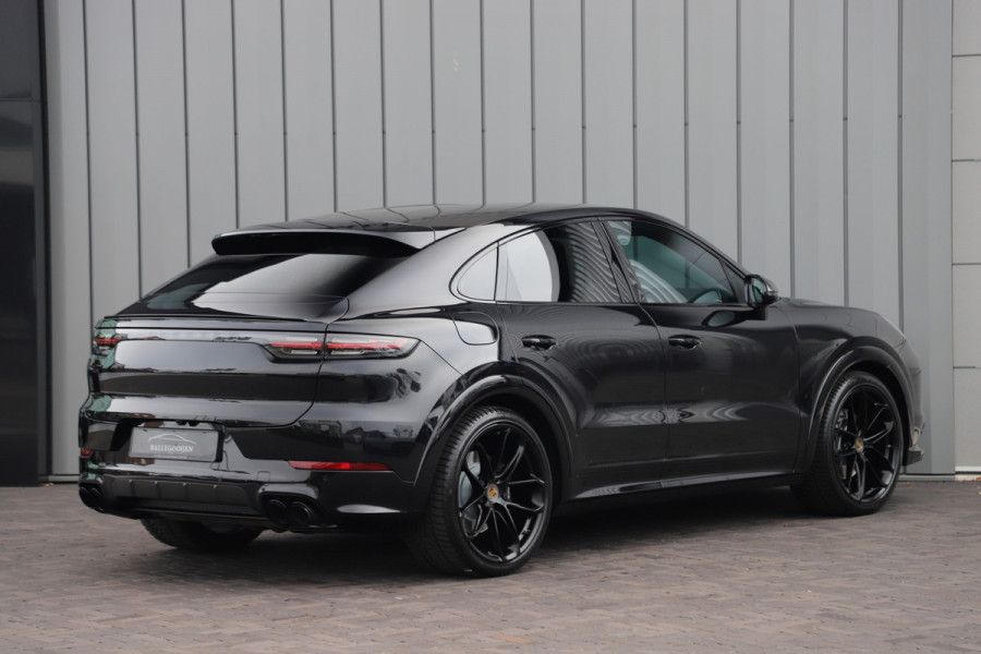 Porsche Cayenne Coupé 3.0 E-Hybrid Aut8 | 463PK | Sport-design | Achterasbesturing | Luchtvering | Matrix-led | Bose | Sport-chrono | Sfeerverlichting