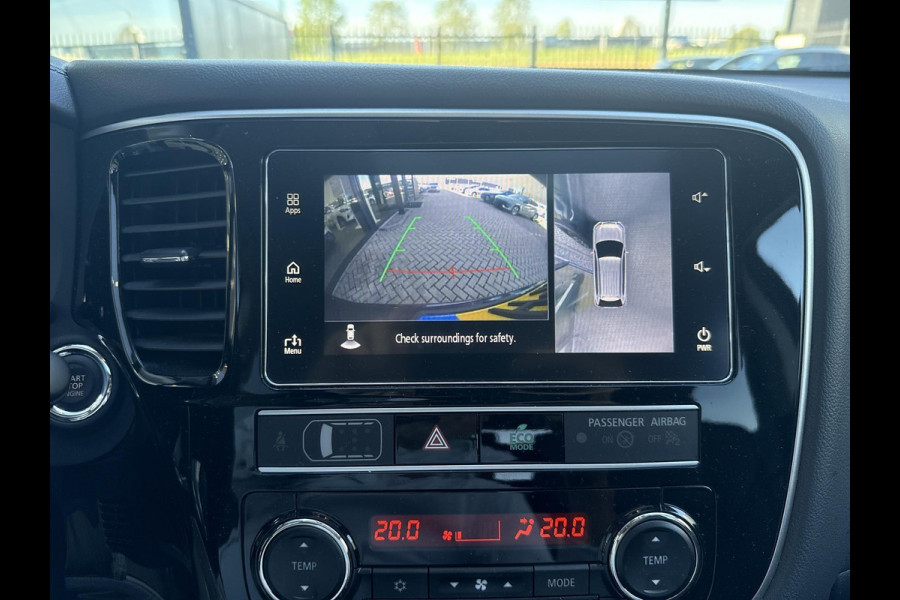 Mitsubishi Outlander 2.0 2WD CVT Limited 7-persoons Automaat | elektrische achterklep | stuurverwarming | Apple-carplay