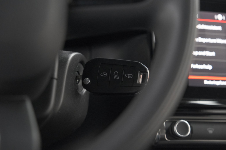 Citroën C3 PureTech 82 C-Series | Parkeersensoren | Navigatie | Climate Control | Apple Carplay