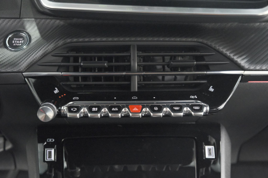 Peugeot 2008 PureTech 130 EAT8 GT | 360 Camera | Stoelmassage | Adaptieve Cruise Control | Dodehoekdetectie