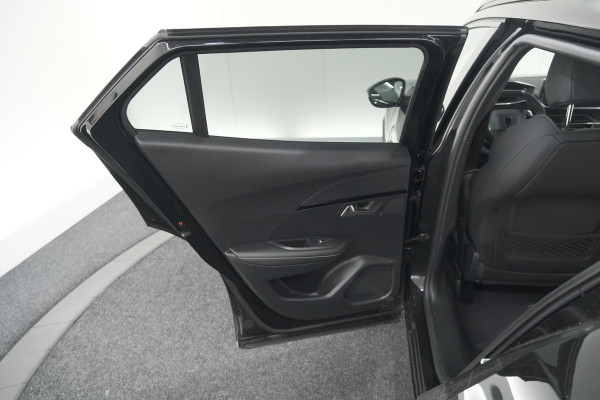 Peugeot 2008 PureTech 130 EAT8 GT | 360 Camera | Stoelmassage | Adaptieve Cruise Control | Dodehoekdetectie