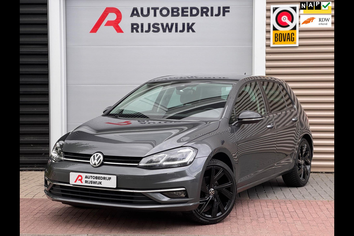 Volkswagen Golf 1.5 TSI Highline Business R Virtual/Blindspot/Camera Volkswagen Golf 1.5 TSI Highline Business R Virtual/Blindspot/Camera