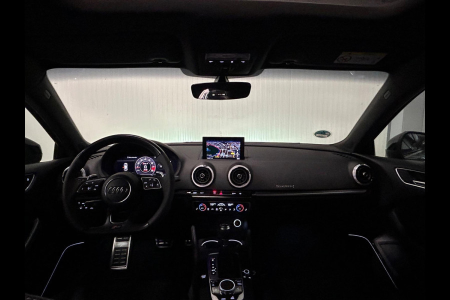 Audi RS3 Sportback 2.5 TFSI RS 3 quattro | PANO | B&O | MILTEK | BEARLOCK
