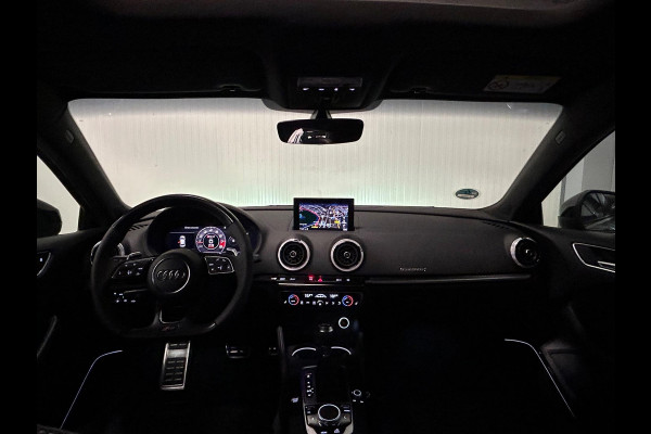 Audi RS3 Sportback 2.5 TFSI RS 3 quattro | PANO | B&O | MILTEK | BEARLOCK
