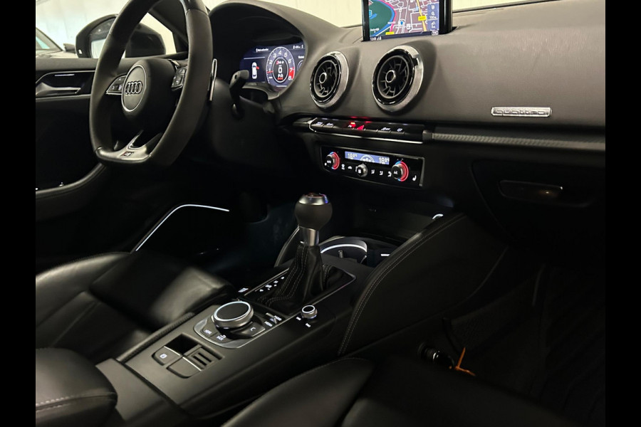 Audi RS3 Sportback 2.5 TFSI RS 3 quattro | PANO | B&O | MILTEK | BEARLOCK