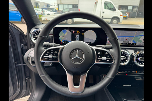 Mercedes-Benz A200 AUT LED Sfeer Camera Leder Widescreen PDC