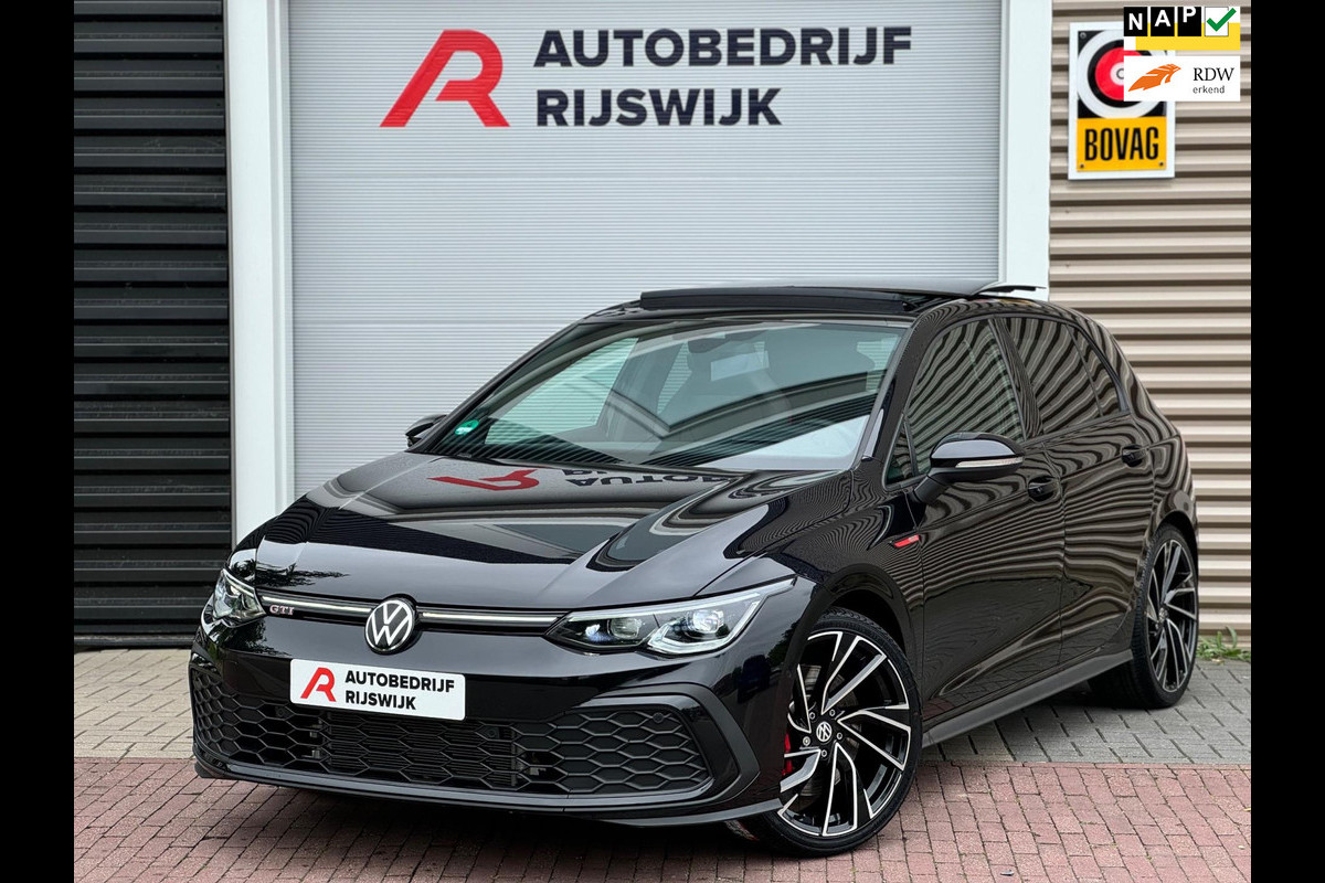 Volkswagen Golf 2.0 TSI GTI Leer/Pano/Blindspot/Camera Volkswagen Golf 2.0 TSI GTI Leer/Pano/Blindspot/Camera