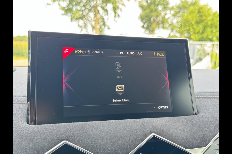 DS DS 3 Crossback 1.2 PureTech Business AUTOMAAT / PDC / CARPLAY / CRUISE CONTROL / ZEER FRAAI DESIGN / ECC / LMV