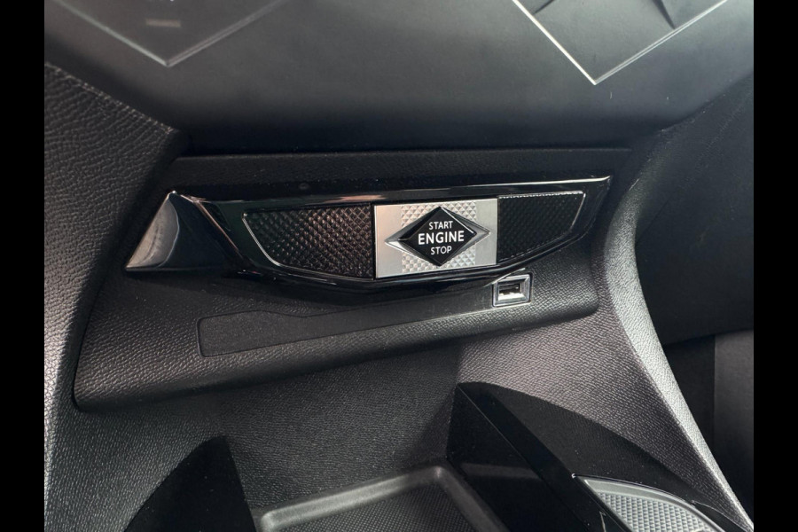 DS DS 3 Crossback 1.2 PureTech Business AUTOMAAT / PDC / CARPLAY / CRUISE CONTROL / ZEER FRAAI DESIGN / ECC / LMV