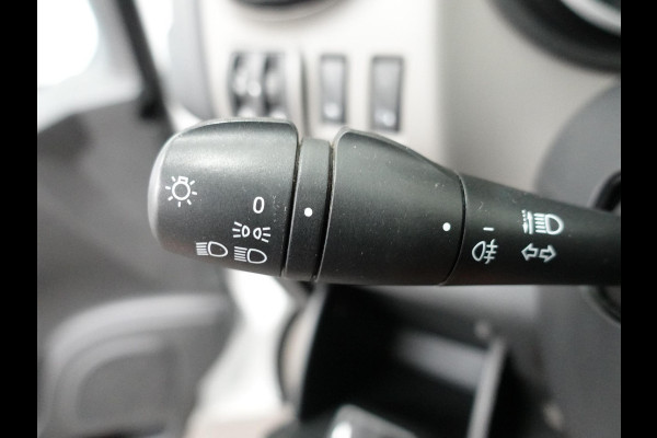 Renault Trafic 1.6 dCi T27 L1H1 Comfort Airco Imperiaal Trekhaak Cruise Control HANDEL/EXPORT