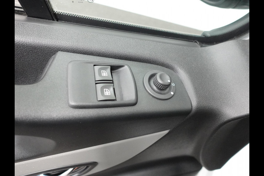 Renault Trafic 1.6 dCi T27 L1H1 Comfort Airco Imperiaal Trekhaak Cruise Control HANDEL/EXPORT