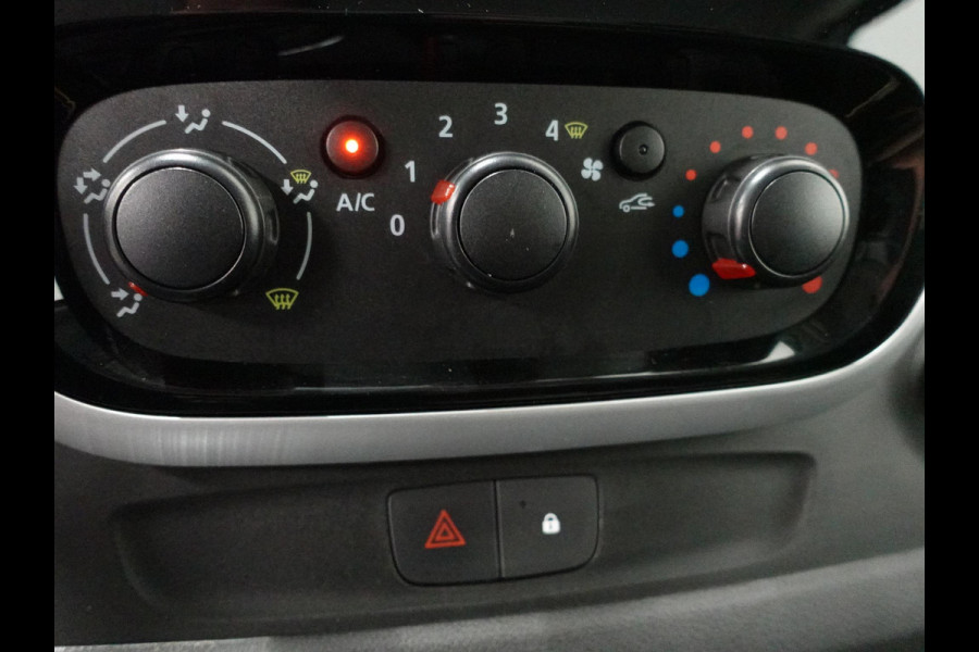 Renault Trafic 1.6 dCi T27 L1H1 Comfort Airco Imperiaal Trekhaak Cruise Control HANDEL/EXPORT