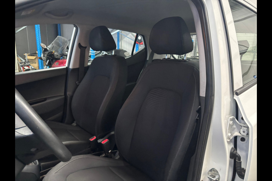 Hyundai i10 1.0i i-Motion Airco 5-deurs