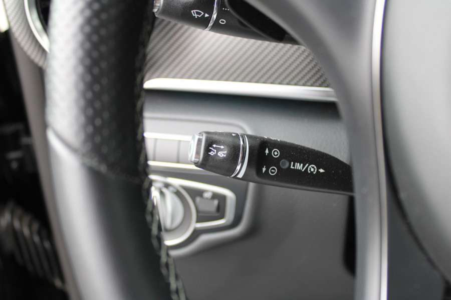 Mercedes-Benz V-Klasse 300d / XXL / AMG / DC / 2x Elec Schuifdeur / Luchtvering / 360 Camera / Burmester / Vol Opties / NIEUWSTAAT