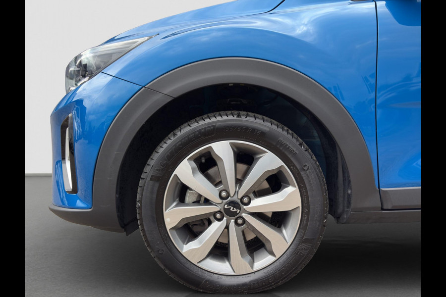 Kia Stonic 1.0 T-GDi MHEV DynamicPlusLine Automaat | Camera | LMV | Cruise | Navi | LED | Stoel- en Stuurverwarming | Privacy Glass | Apple Carplay & Android Auto |