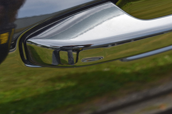 Volvo V60 2.0 T6 350 PK Plug-in hybrid AWD Plus Dark ACC | Pilot Assist | Stoel stuurverwarming | Camera | Harman Kardon