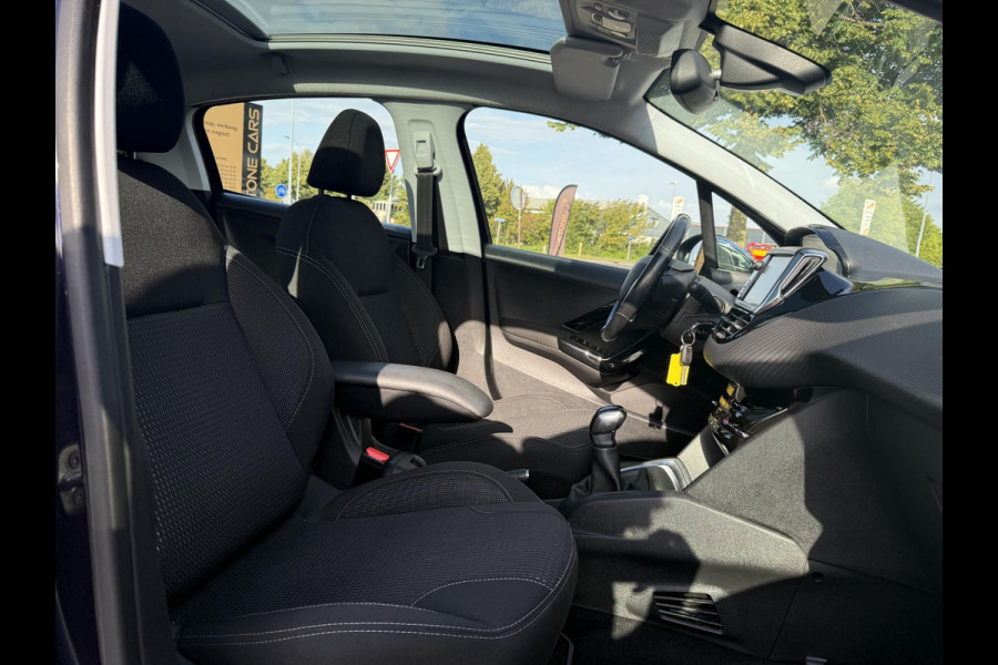 Peugeot 208 1.2 PureTech Allure Dealer Onderhouden,Pano,Navi,Clima,Cruise,Lm velgen,5 Deurs,Apk tot 03-2026