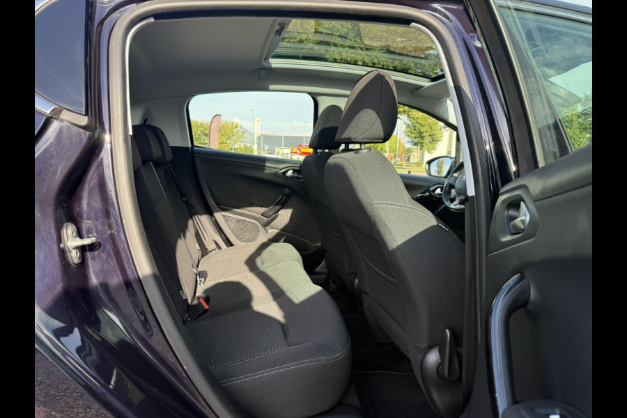 Peugeot 208 1.2 PureTech Allure Dealer Onderhouden,Pano,Navi,Clima,Cruise,Lm velgen,5 Deurs,Apk tot 03-2026
