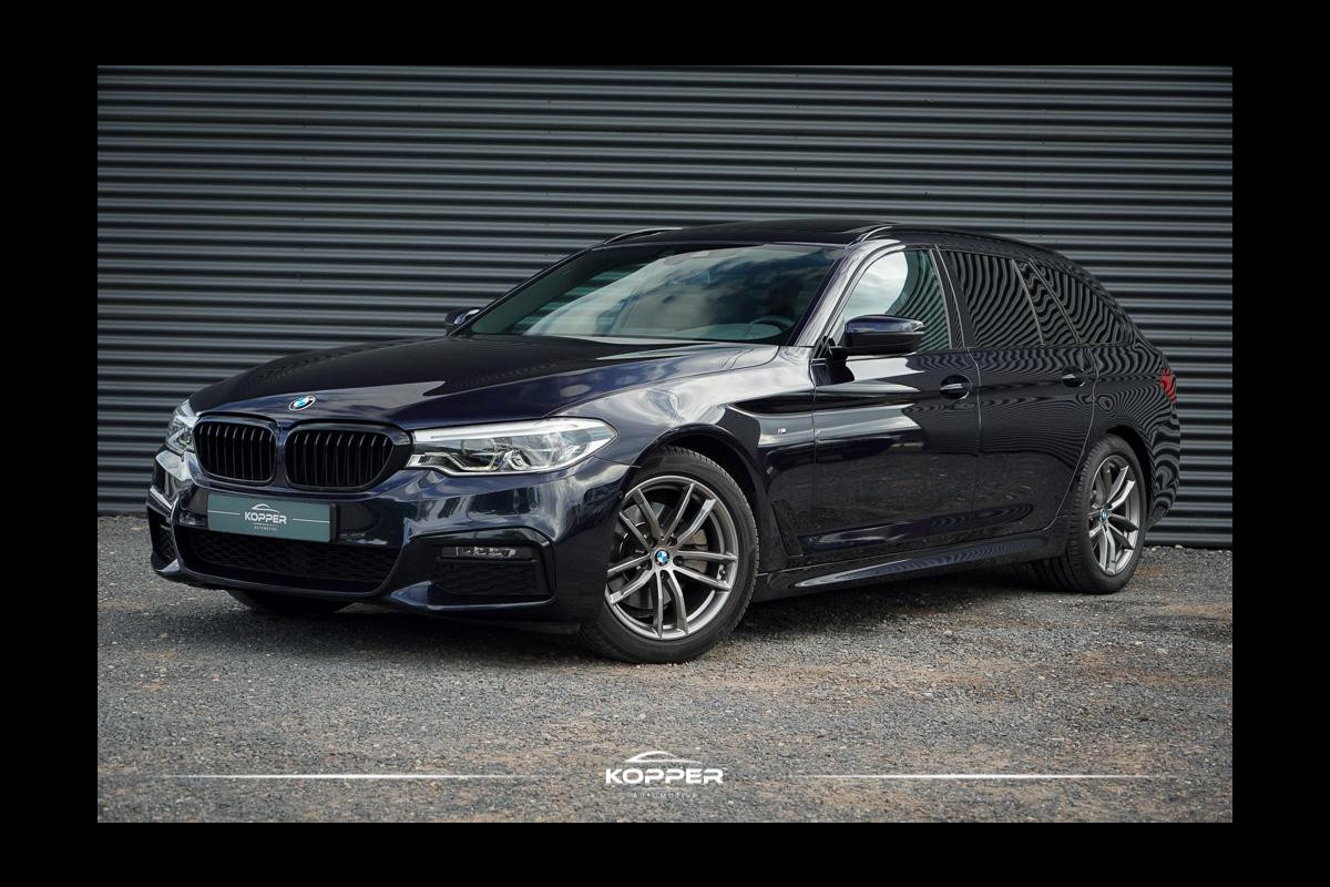 BMW 5 Serie Touring 520i High Executive Edition / M-Sport / Pano / Trekhaak