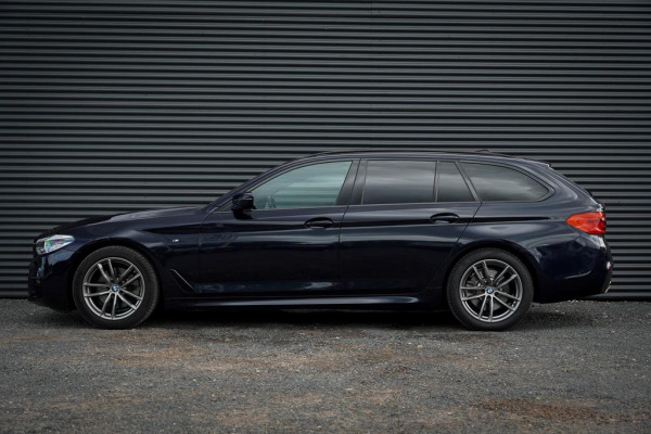 BMW 5 Serie Touring 520i High Executive Edition / M-Sport / Pano / Trekhaak