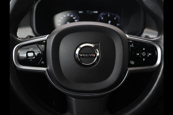 Volvo V90 2.0 D3 Momentum | Leder | Stoelverwarming | Carplay | Adaptive cruise | Navigatie | 20'' | Dodehoek detectie | Full LED | Parkeerhulp | Digital Cockpit