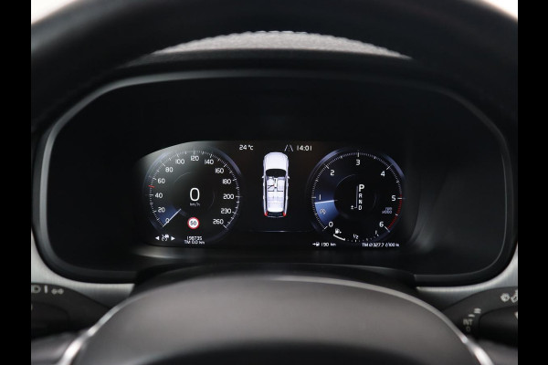 Volvo V90 2.0 D3 Momentum | Leder | Stoelverwarming | Carplay | Adaptive cruise | Navigatie | 20'' | Dodehoek detectie | Full LED | Parkeerhulp | Digital Cockpit