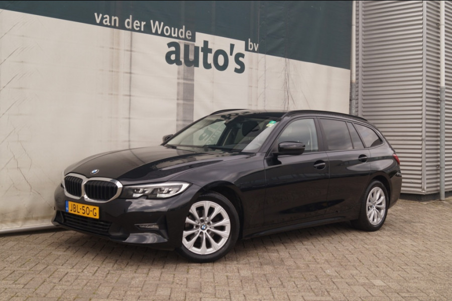 BMW 3 Serie Touring 318d Automaat Executive -NAVI-ECC-