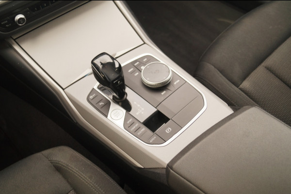 BMW 3 Serie Touring 318d Automaat Executive -NAVI-ECC-