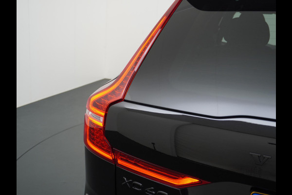 Volvo XC60 2.0 T8 Plug-in hybrid AWD Ultimate Black Edition LONG RANGE | PANO| STOEL/STUUR VERW.| 360 CAMERA| HARMAN KARDON| ELEK. STOEL MET MEMORY|