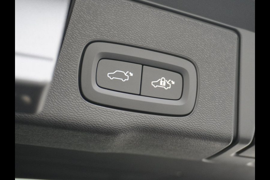 Volvo XC60 2.0 T8 Plug-in hybrid AWD Ultimate Black Edition LONG RANGE | PANO| STOEL/STUUR VERW.| 360 CAMERA| HARMAN KARDON| ELEK. STOEL MET MEMORY|