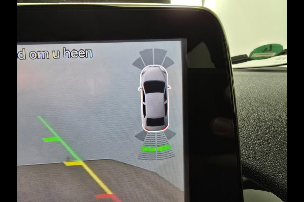 Ford Fiesta Occasion luxe Titanium met zwarte velgen en parkeercamera | Bomvolle auto! | Tweedehands Ford Fiesta in wit | Carplay