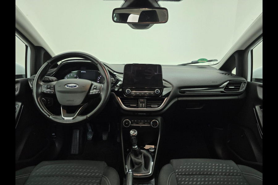 Ford Fiesta Occasion luxe Titanium met zwarte velgen en parkeercamera | Bomvolle auto! | Tweedehands Ford Fiesta in wit | Carplay