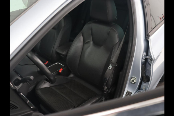 Opel Astra 1.0 Turbo Innovation | Leder | Stoel & stuurverwarming | Trekhaak | Camera | Matrix LED | Navigatie | Carplay | Comfortstoelen | Keyless | Park Assist | Climate control