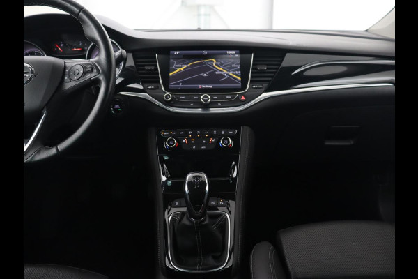 Opel Astra 1.0 Turbo Innovation | Leder | Stoel & stuurverwarming | Trekhaak | Camera | Matrix LED | Navigatie | Carplay | Comfortstoelen | Keyless | Park Assist | Climate control