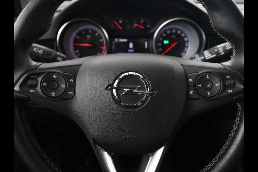 Opel Astra 1.0 Turbo Innovation | Leder | Stoel & stuurverwarming | Trekhaak | Camera | Matrix LED | Navigatie | Carplay | Comfortstoelen | Keyless | Park Assist | Climate control