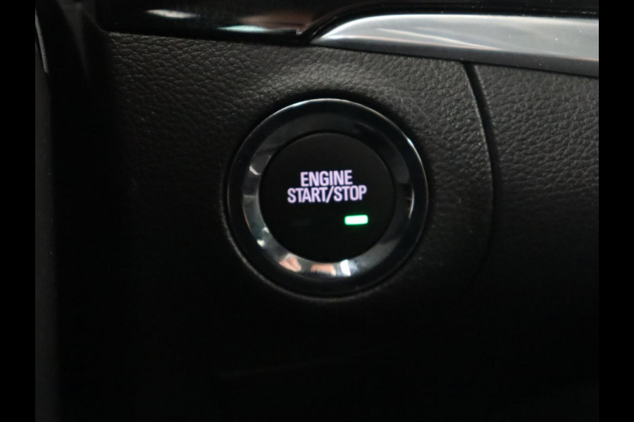 Opel Astra 1.0 Turbo Innovation | Leder | Stoel & stuurverwarming | Trekhaak | Camera | Matrix LED | Navigatie | Carplay | Comfortstoelen | Keyless | Park Assist | Climate control