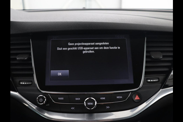 Opel Astra 1.0 Turbo Innovation | Leder | Stoel & stuurverwarming | Trekhaak | Camera | Matrix LED | Navigatie | Carplay | Comfortstoelen | Keyless | Park Assist | Climate control