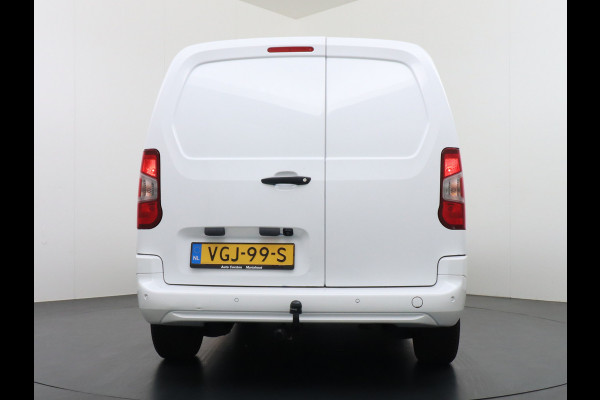 Opel Combo D 131PK L2H1 Trekhaak Airco Navi Camera Apple Carplay Android Auto Cruise Control Pdc DAB Edition+ 1.5CDTi 131pk/300Nm Betonplex Vloer Wandbetimmering Schuifdeur Exterieurpakket 2 Euro 6 1e Eigenaar Zeer Compleet 1200kg trekvermogen Uniek met dit vermogen!