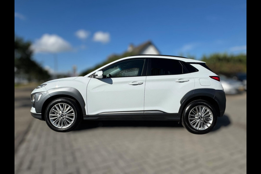 Hyundai Kona 1.0T Fashion TREKHAAK / HEAD-UP DISPLAY / NAVI / CAMERA / PDC / NL AUTO / CRUISE CONTROL / BLUETOOTH / KEYLESS