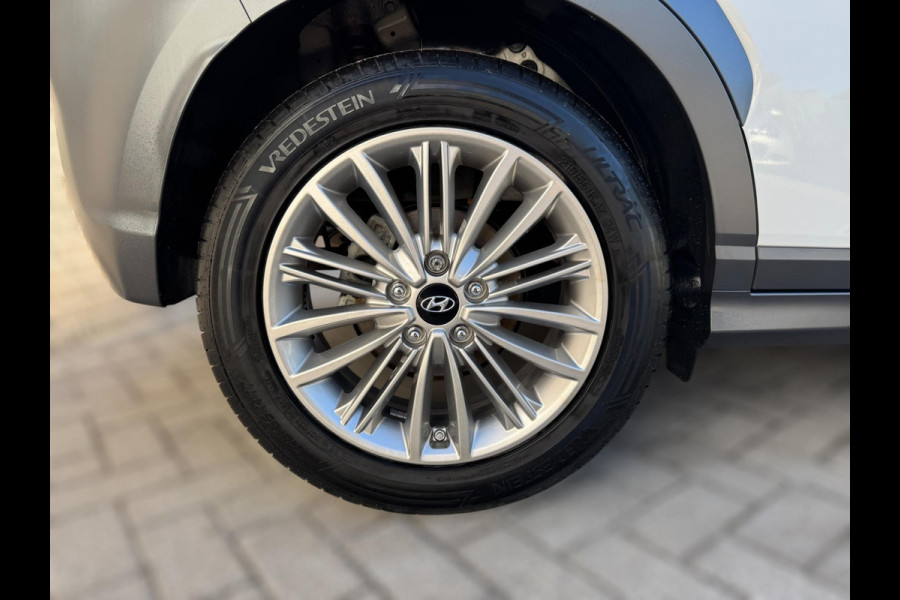 Hyundai Kona 1.0T Fashion TREKHAAK / HEAD-UP DISPLAY / NAVI / CAMERA / PDC / NL AUTO / CRUISE CONTROL / BLUETOOTH / KEYLESS