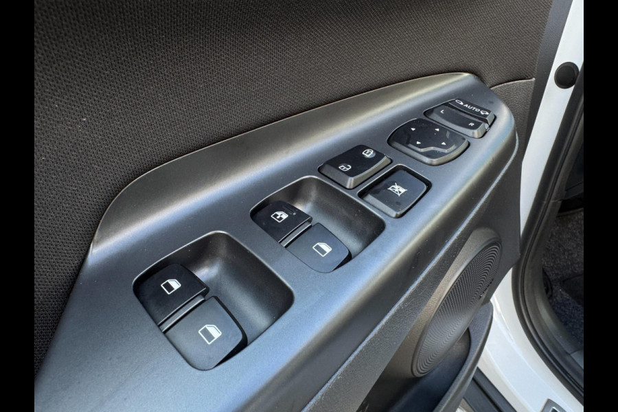Hyundai Kona 1.0T Fashion TREKHAAK / HEAD-UP DISPLAY / NAVI / CAMERA / PDC / NL AUTO / CRUISE CONTROL / BLUETOOTH / KEYLESS