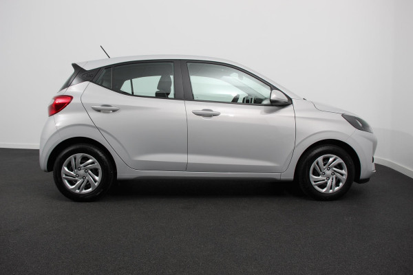 Hyundai i10 1.0 Comfort Automaat 5-zits | DEMO ! | Navigatie | Apple Carplay/Android Auto | Cruise Control | DAB | Airco