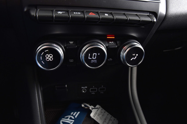 Renault Captur 1.0 TCe 100 PK Intens | Cruise | PDC | Camera | App. Connect | ECC | Trekhaak | LM 17" |