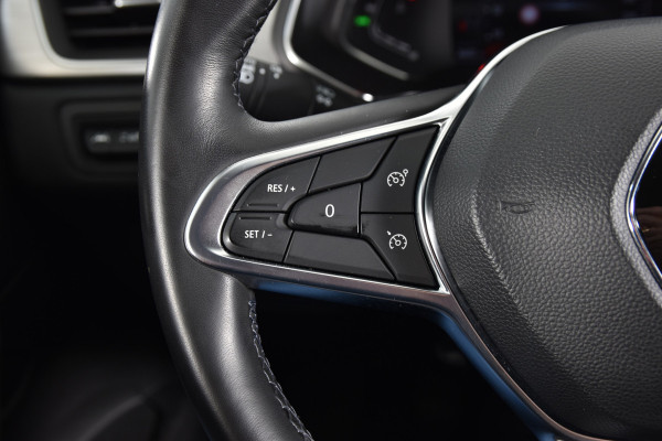 Renault Captur 1.0 TCe 100 PK Intens | Cruise | PDC | Camera | App. Connect | ECC | Trekhaak | LM 17" |