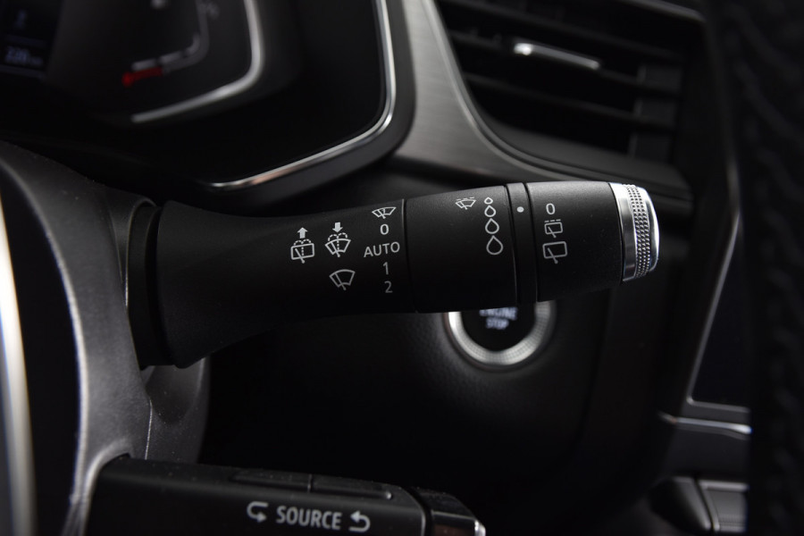 Renault Captur 1.0 TCe 100 PK Intens | Cruise | PDC | Camera | App. Connect | ECC | Trekhaak | LM 17" |