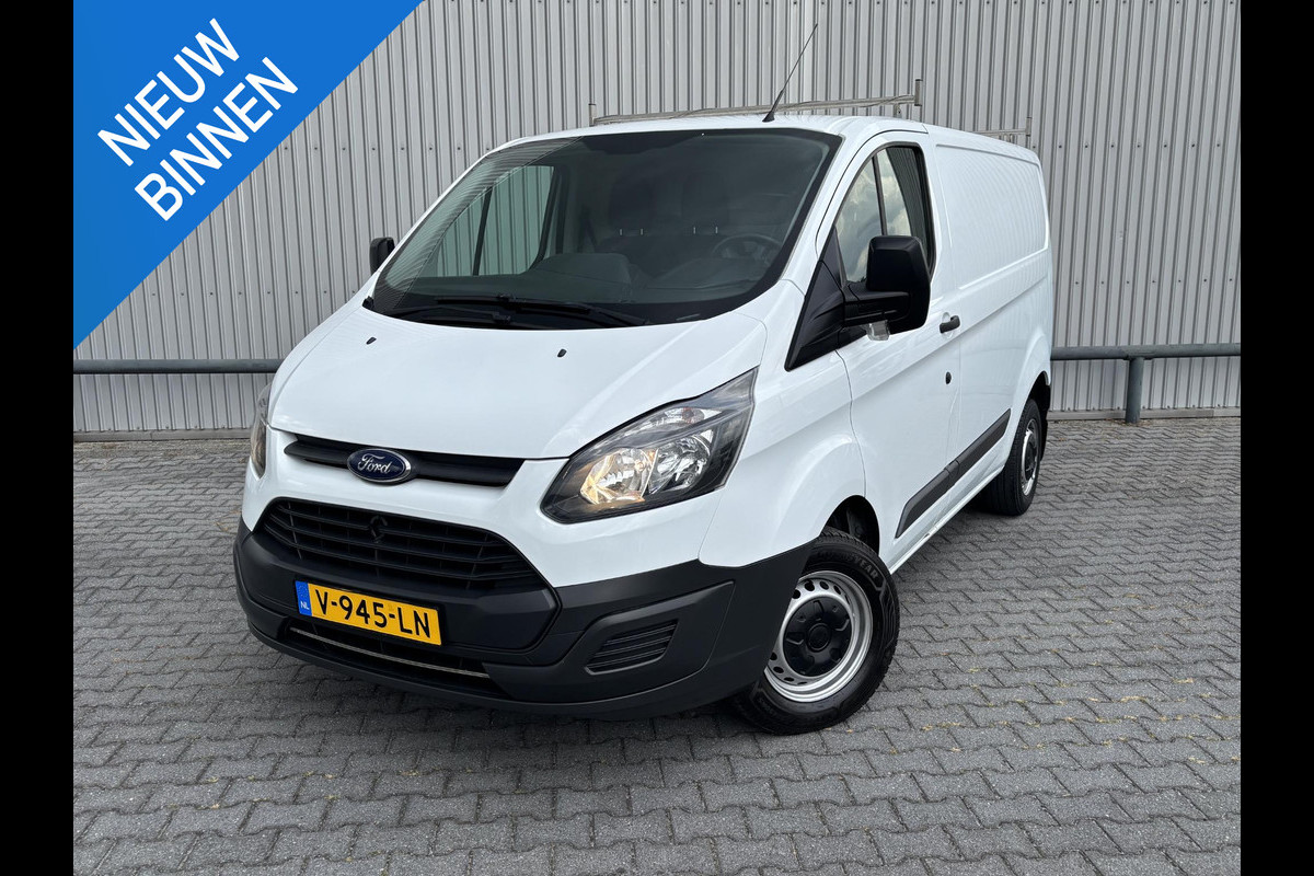 Ford Transit Custom 270 2.0 TDCI L1H1*HAAK*3PERS*IMPERIAAL*INRICHTING* Ford Transit Custom 270 2.0 TDCI L1H1*HAAK*3PERS*IMPERIAAL*INRICHTING*