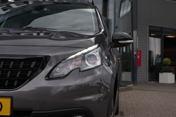 Peugeot 2008 1.2 PureTech 130 PK Automaat GT-Line, Trekhaak, Panoramadak, Climate Control