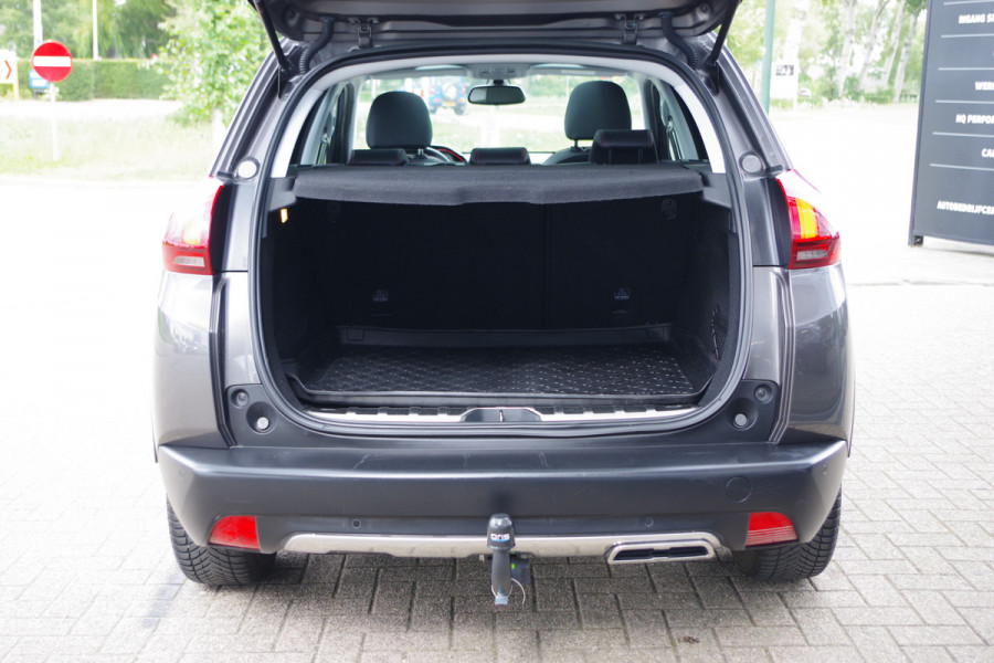 Peugeot 2008 1.2 PureTech 130 PK Automaat GT-Line, Trekhaak, Panoramadak, Climate Control