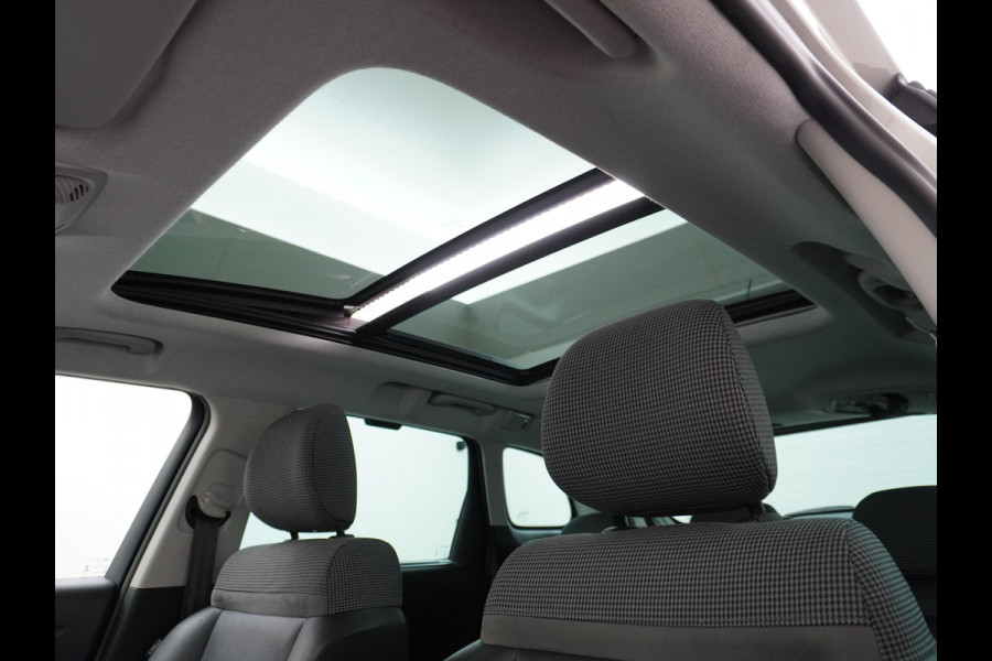 Citroën C3 Aircross T111PK AUT-6 Panodak 360°Camera Apple Carplay Android Navi Ecc Cruise Control Stoelverwarming S&S Shine PDC DAB+ Regen-Lichtsensor Bluetooth Connect Box PureTech Zeer complete Aircross met automaat!