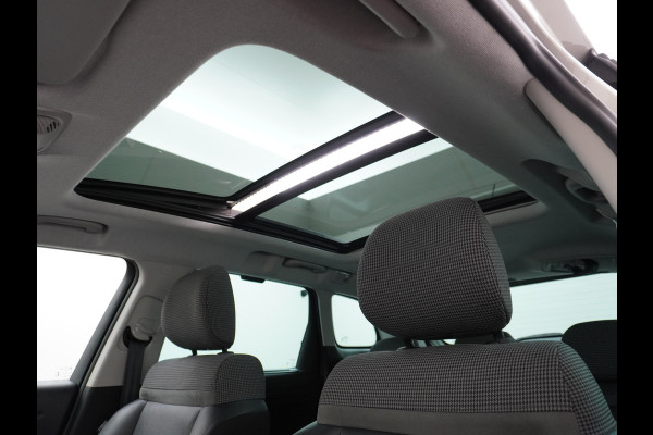Citroën C3 Aircross T111PK AUT-6 Panodak 360°Camera Apple Carplay Android Navi Ecc Cruise Control Stoelverwarming S&S Shine PDC DAB+ Regen-Lichtsensor Bluetooth Connect Box PureTech Zeer complete Aircross met automaat!
